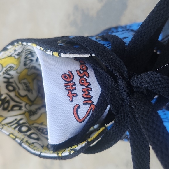 The Simpsons x Chuck Taylor All Star High 'Homer D'oh!' Men 6 Women 8 High Tops - Picture 11 of 14